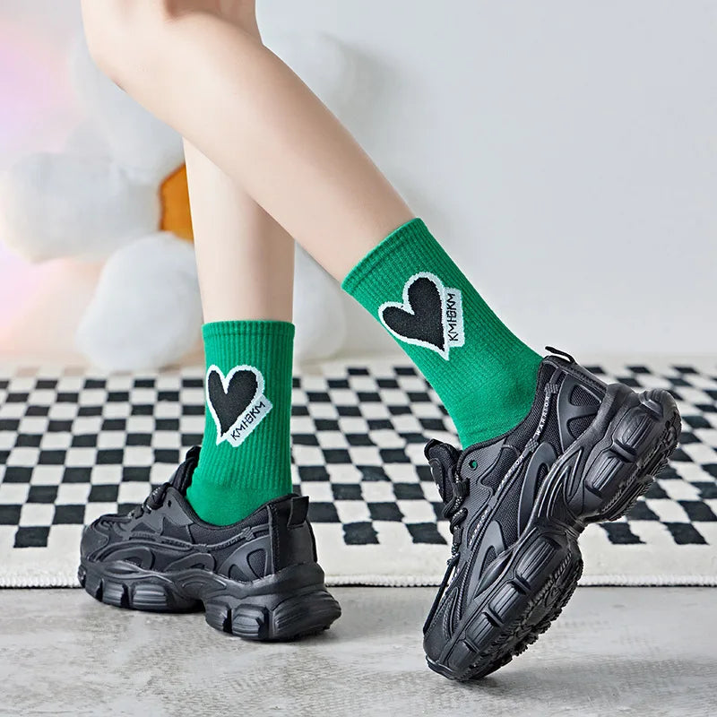 Unisex Cute Heart Pattern Cotton Crew Socks Sports Leisure Comfortable Athletic