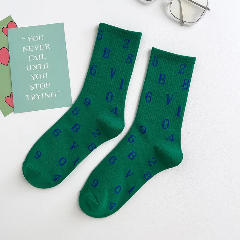 Unisex Cute Heart Pattern Cotton Crew Socks Sports Leisure Comfortable Athletic