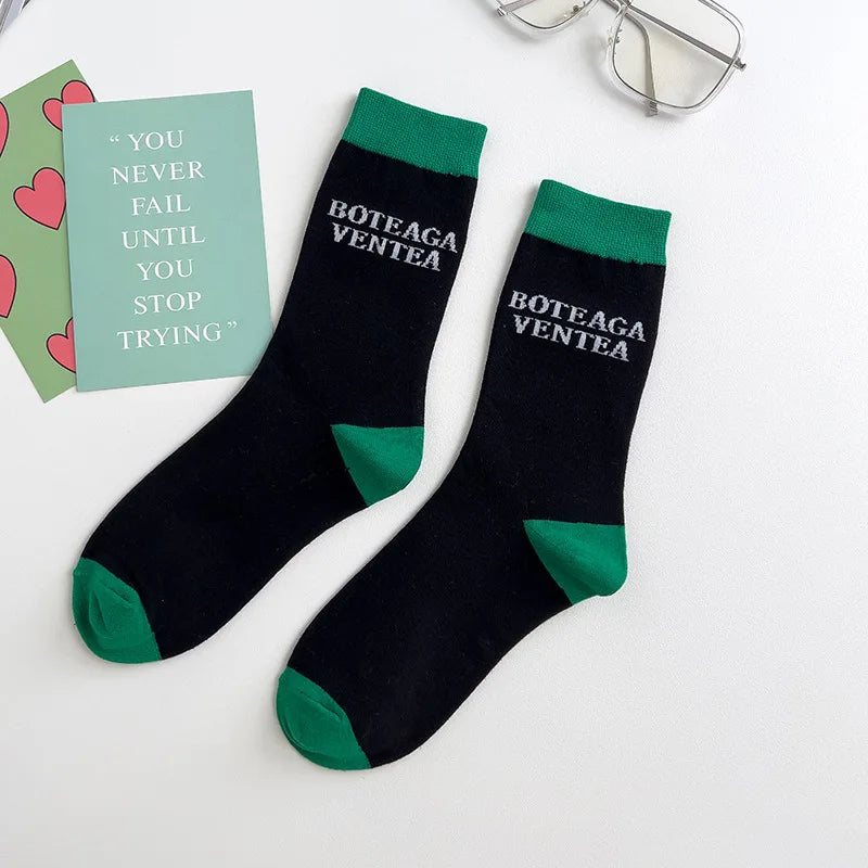 Unisex Cute Heart Pattern Cotton Crew Socks Sports Leisure Comfortable Athletic
