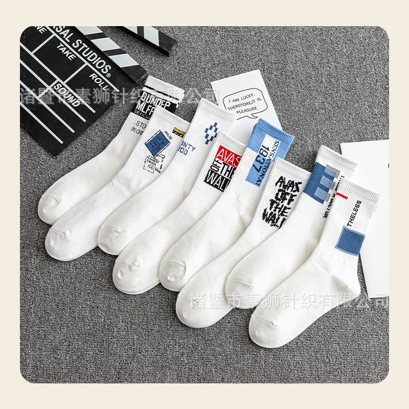 Unisex Cute Heart Pattern Cotton Crew Socks Sports Leisure Comfortable Athletic
