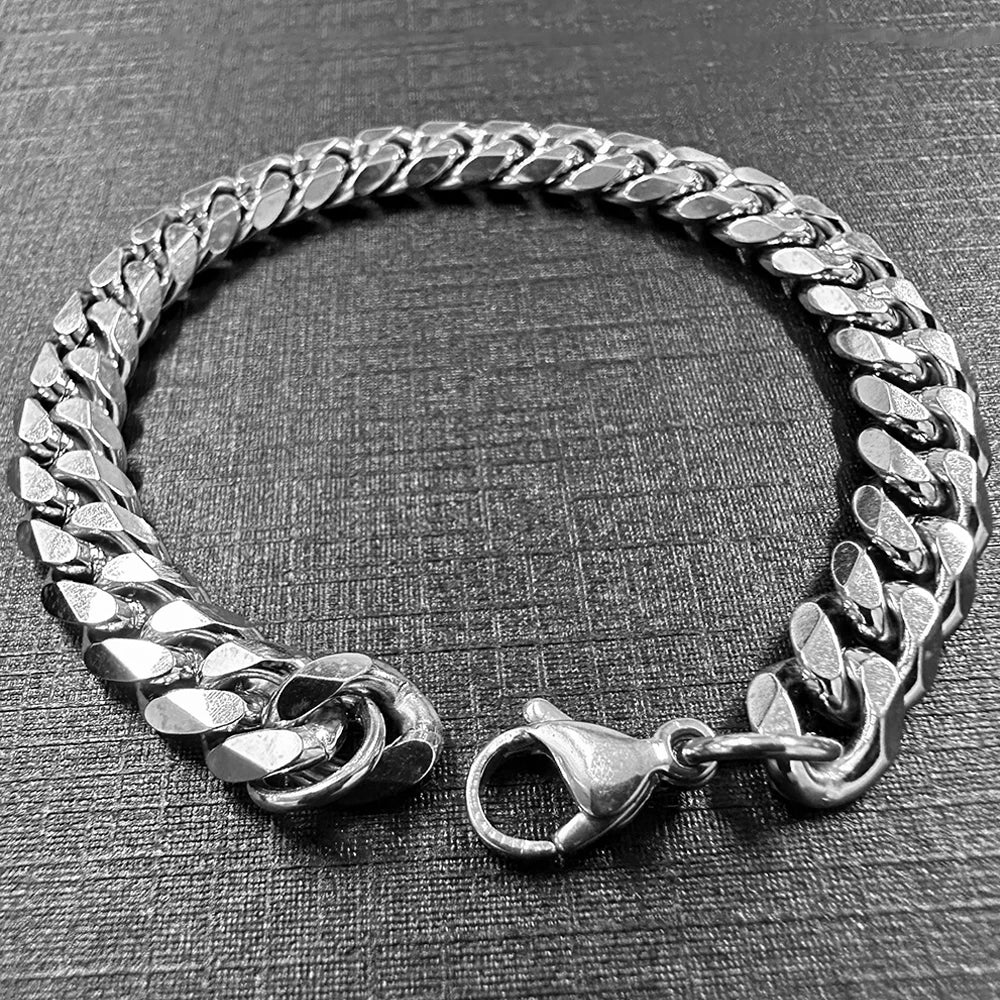 Men's Iced Out Miami Cuban Link Bracelet - Full AAA CZ Pave Bling Hip Hop Gold Chain Jewelry - 51g Heavy
(~105 characters – Targets top searches